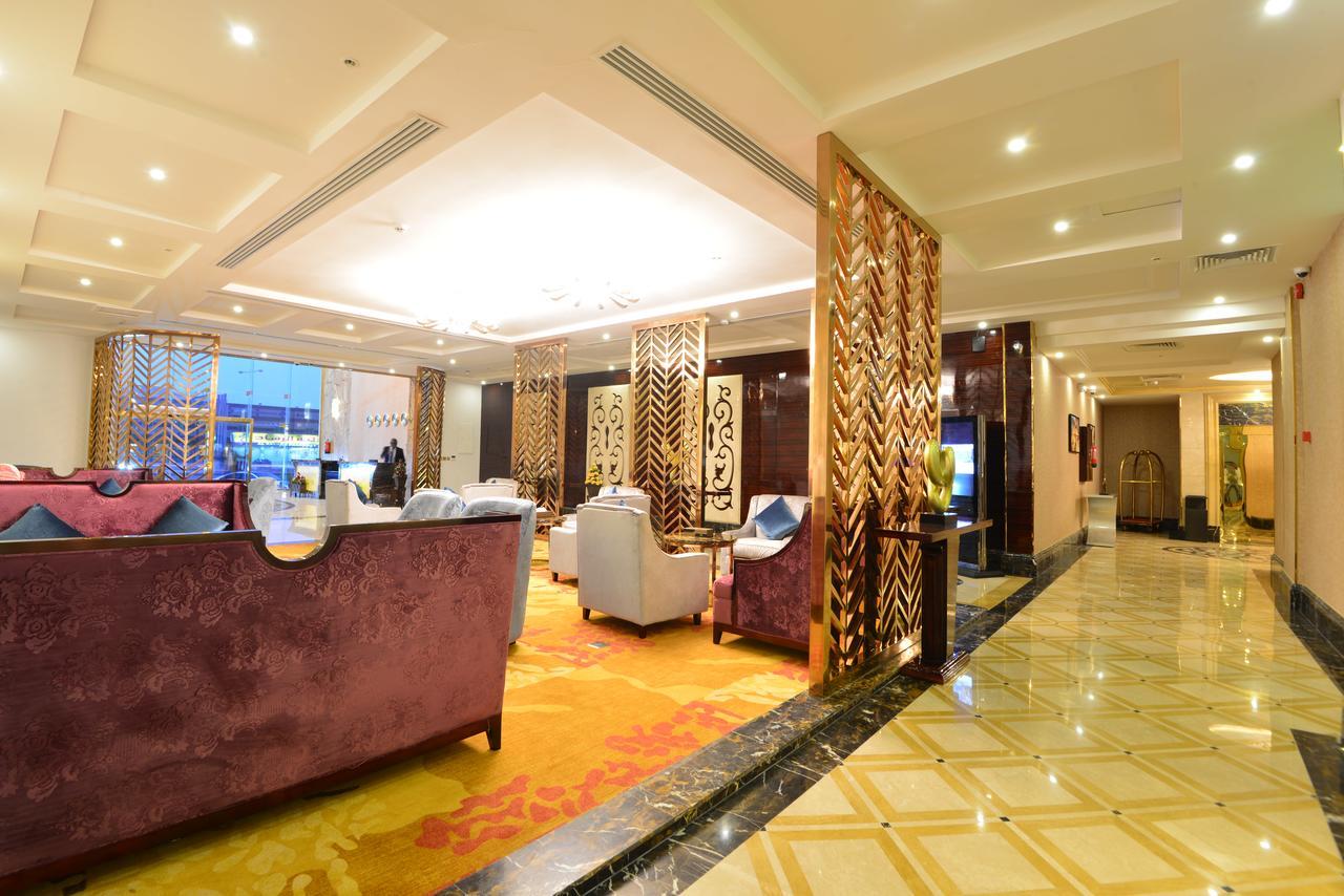 فندق هوليداي الخليج الرياض - Holiday Al Khaleej Hotel Exterior foto